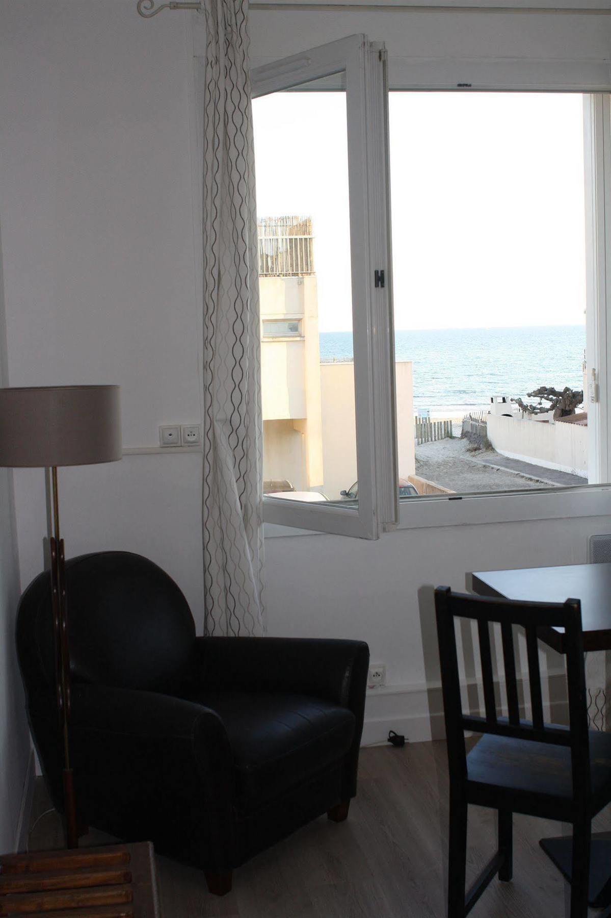 Hotel Restaurant Gedeon Carnon-Plage Dış mekan fotoğraf